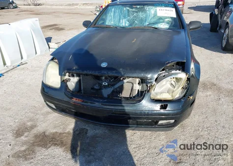 1998 Mercedes-Benz Slk 230 z USA, uszkodzony, nr VIN WDBKK47F8WF074193